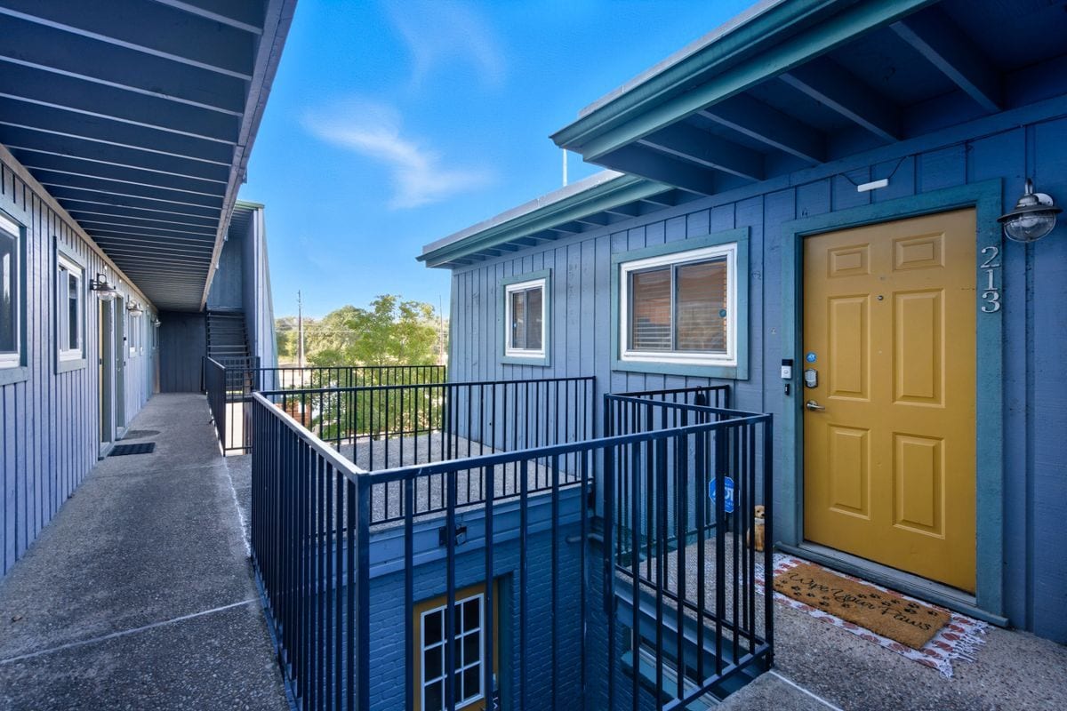 Building Photo - 3815 Guadalupe St