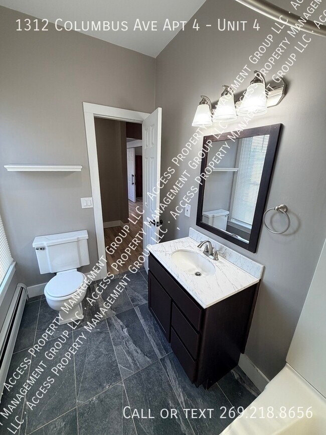 Building Photo - 1312 Columbus Ave