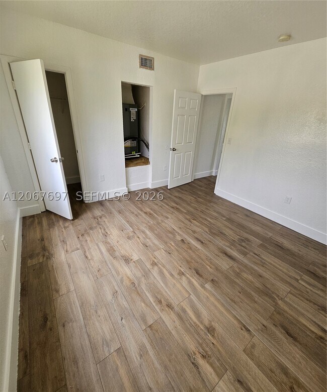 Building Photo - 450 NW 84th St