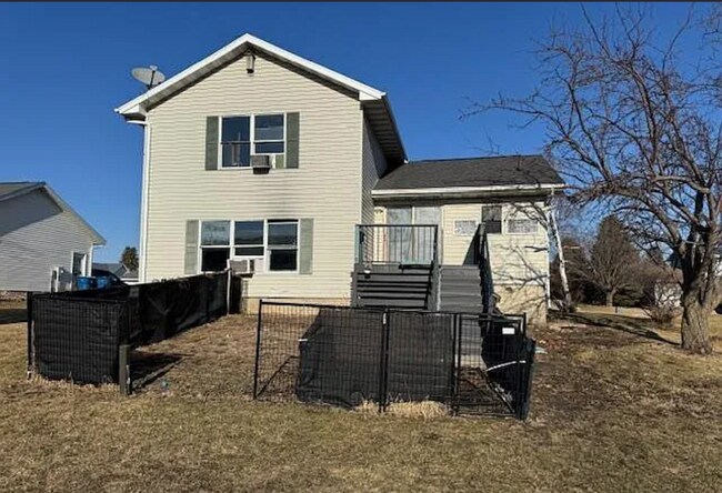 Building Photo - Charming 3 Bedroom Home for Rent in Springville