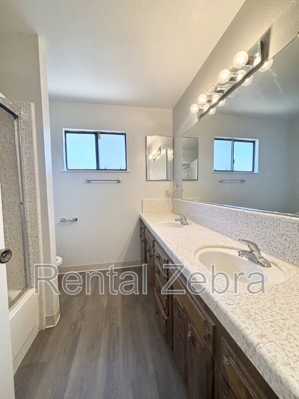 Building Photo - 646 Grambling Ct