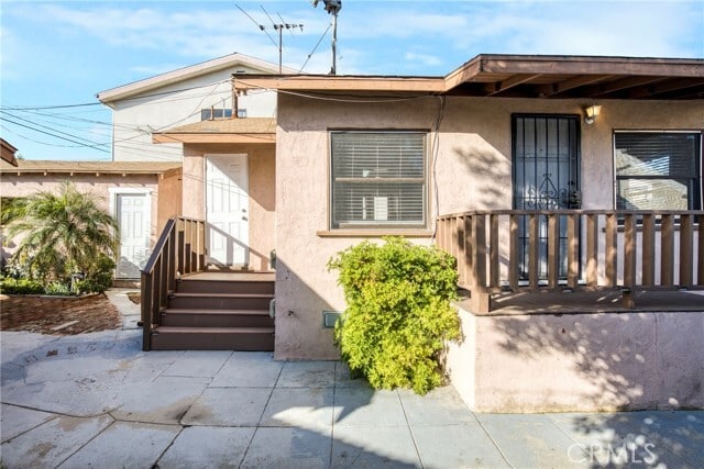 Building Photo - 959 W 17th St