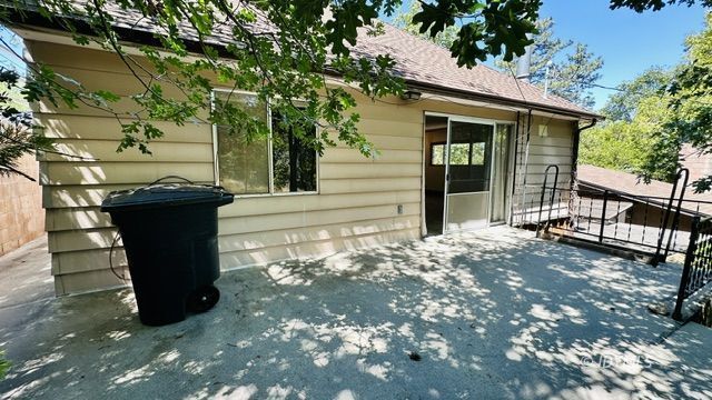 Building Photo - 1 Bedroom Rental