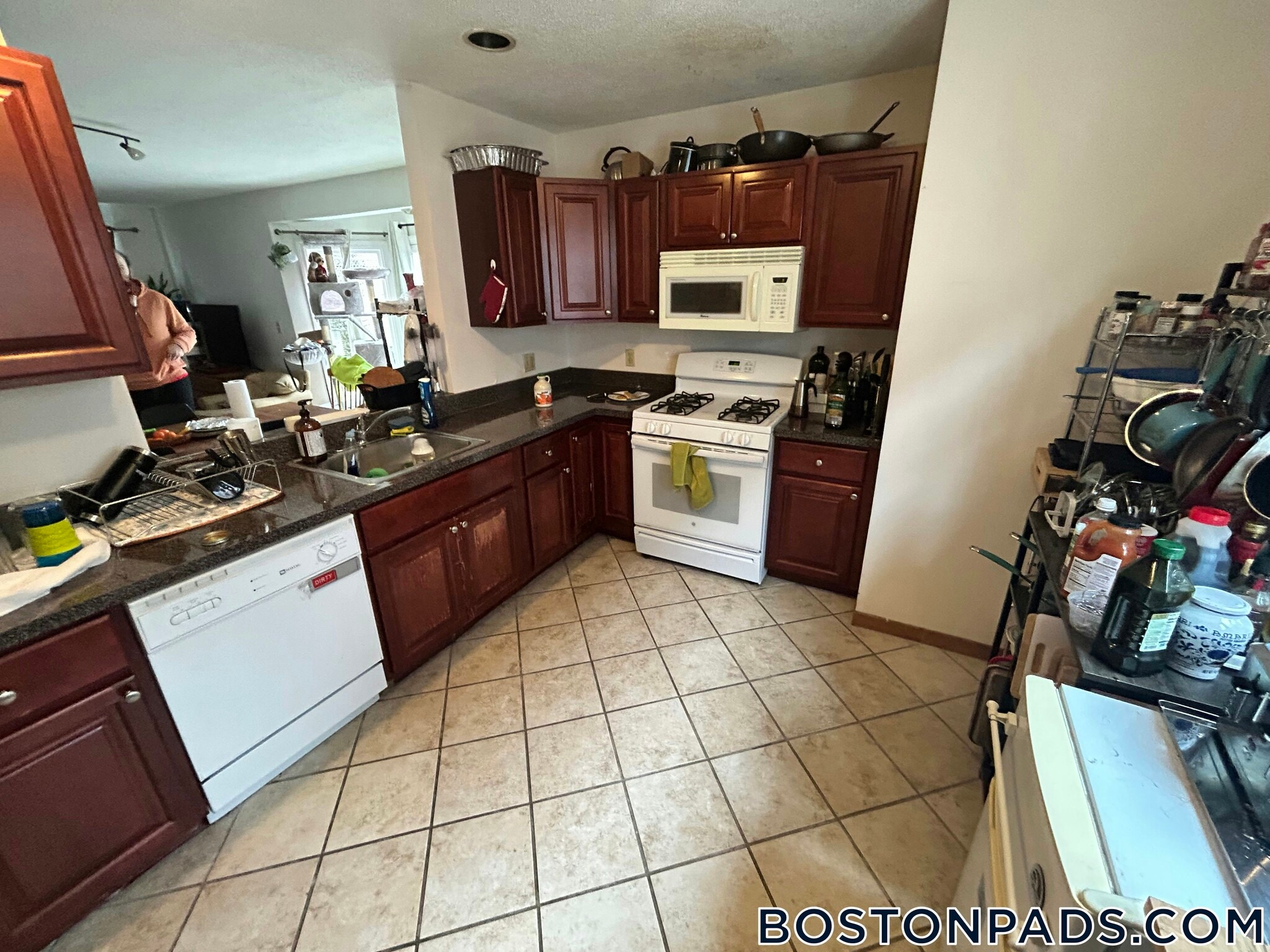 Building Photo - 5 Etna St