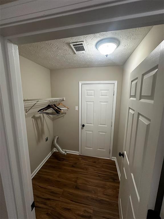 Building Photo - 3924 Riverstone Dr