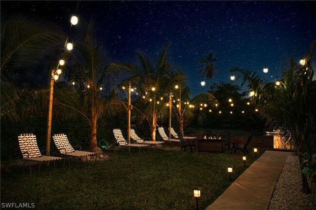 Building Photo - 528 14th St N