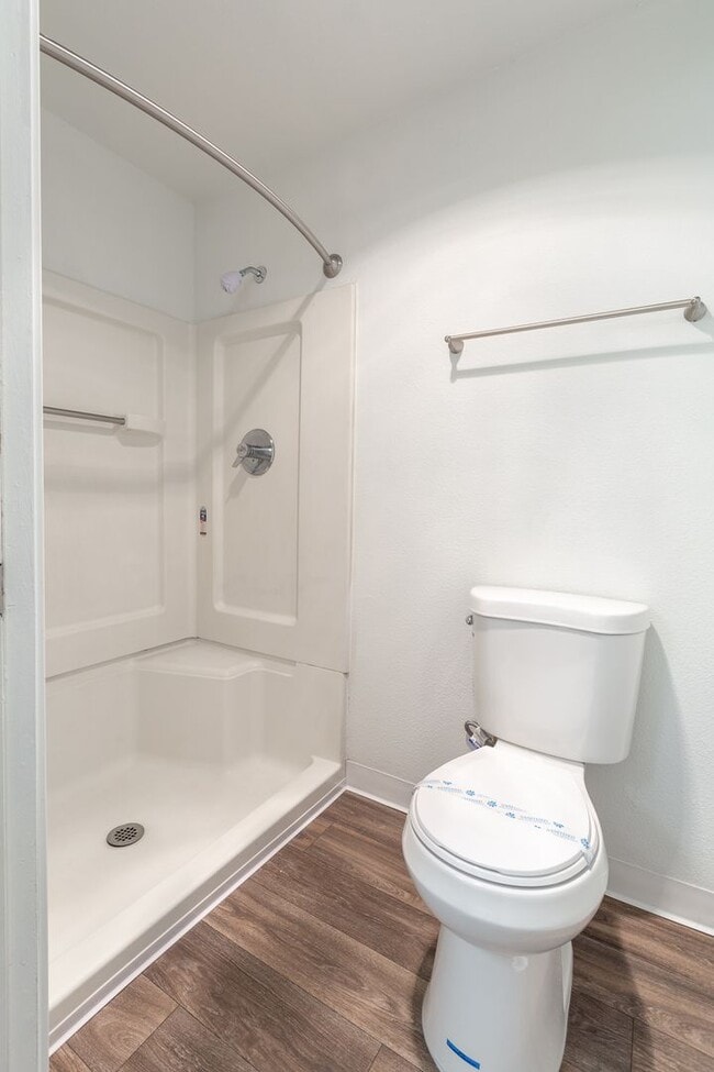 Building Photo - 3 Bedroom with a Forest View! $1000 Off First Full Month!