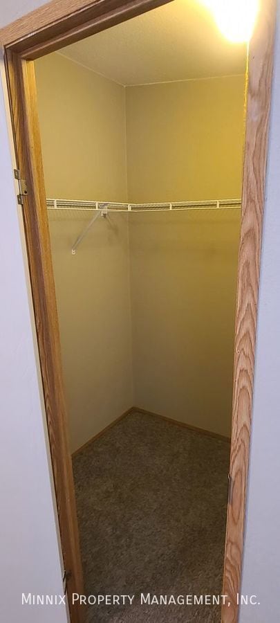 Building Photo - 304 SE 4th St