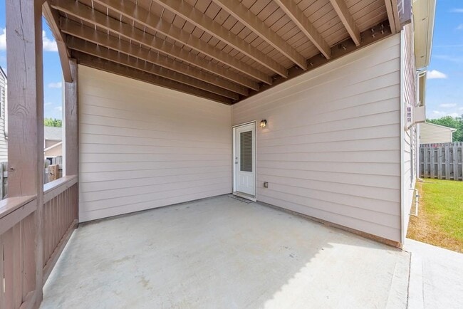 Building Photo - 4990 Brierstone Dr