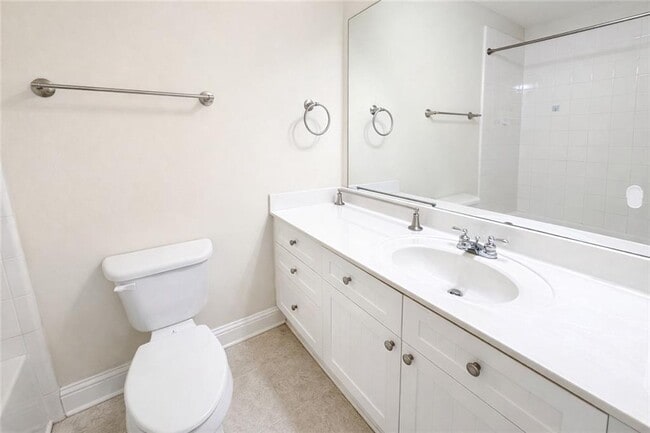 Building Photo - 4870 Carre Way