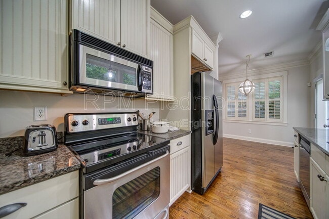 Building Photo - 622 John Wesley Dobbs Ave NE