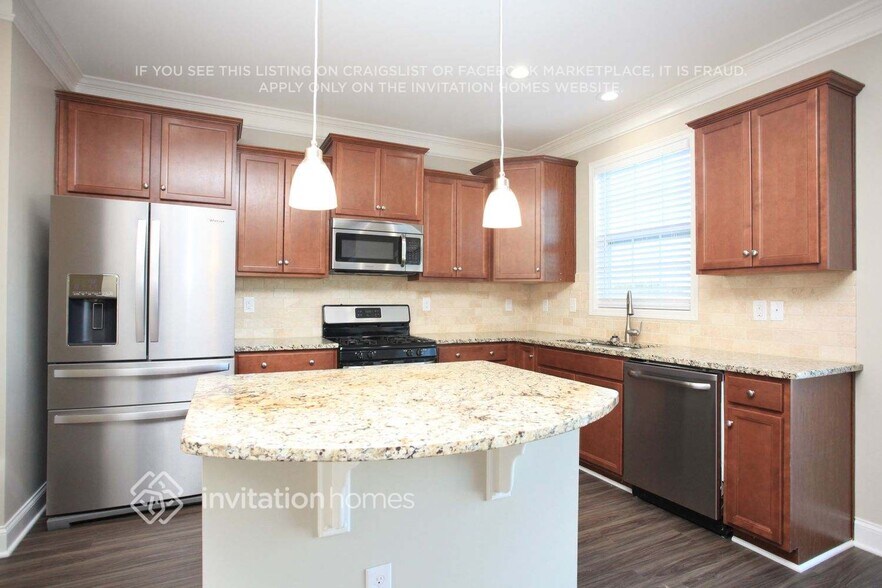 Building Photo - 7836 Sawgrass Ln