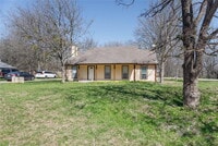 Building Photo - 164 Kaeleku Ln