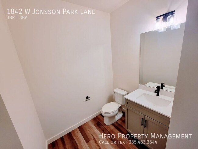 Building Photo - GET $1000 OFF THE FIRST MONTHS RENT!!!