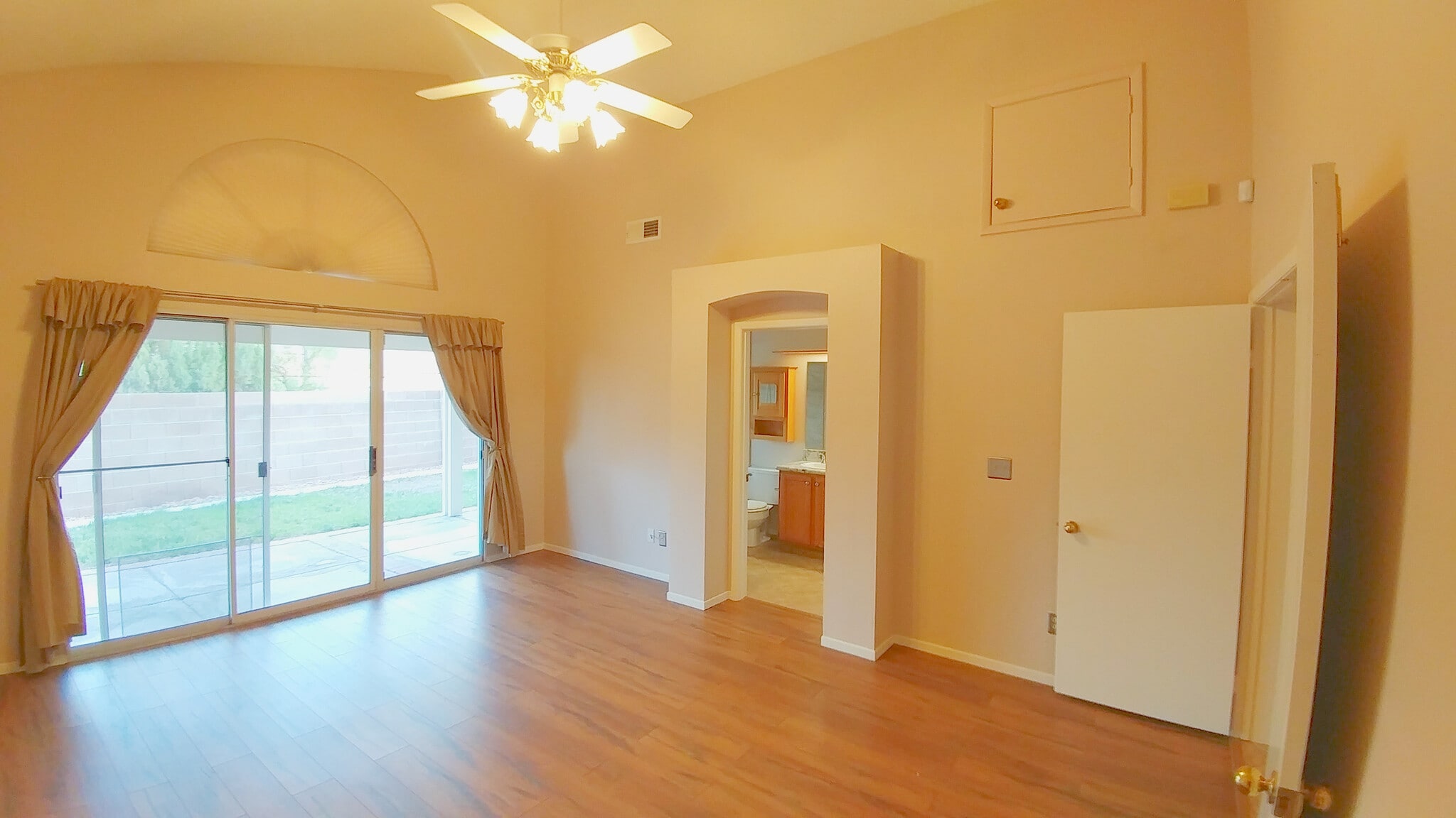 Building Photo - 9901 Meandering Creek Ct
