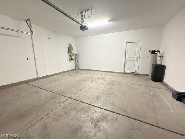 Building Photo - 3618 Tondela Ln