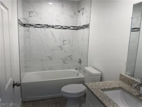 Building Photo - 320-322 Ivan Ave S