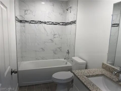 Building Photo - 708-710 Hightower Ave S