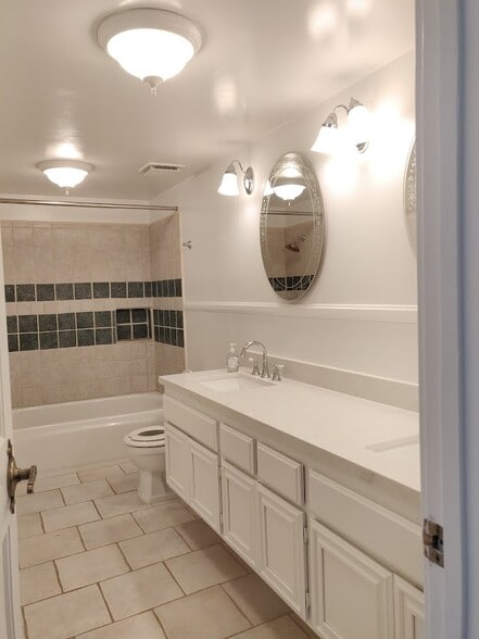 Building Photo - 17381 Canyon Heights Dr