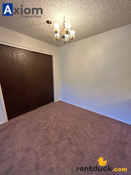 Building Photo - 1534 Bench Rd