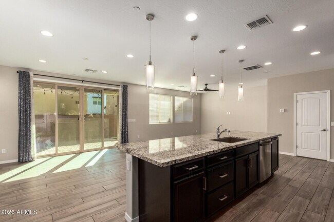 Building Photo - 3917 E Megan St