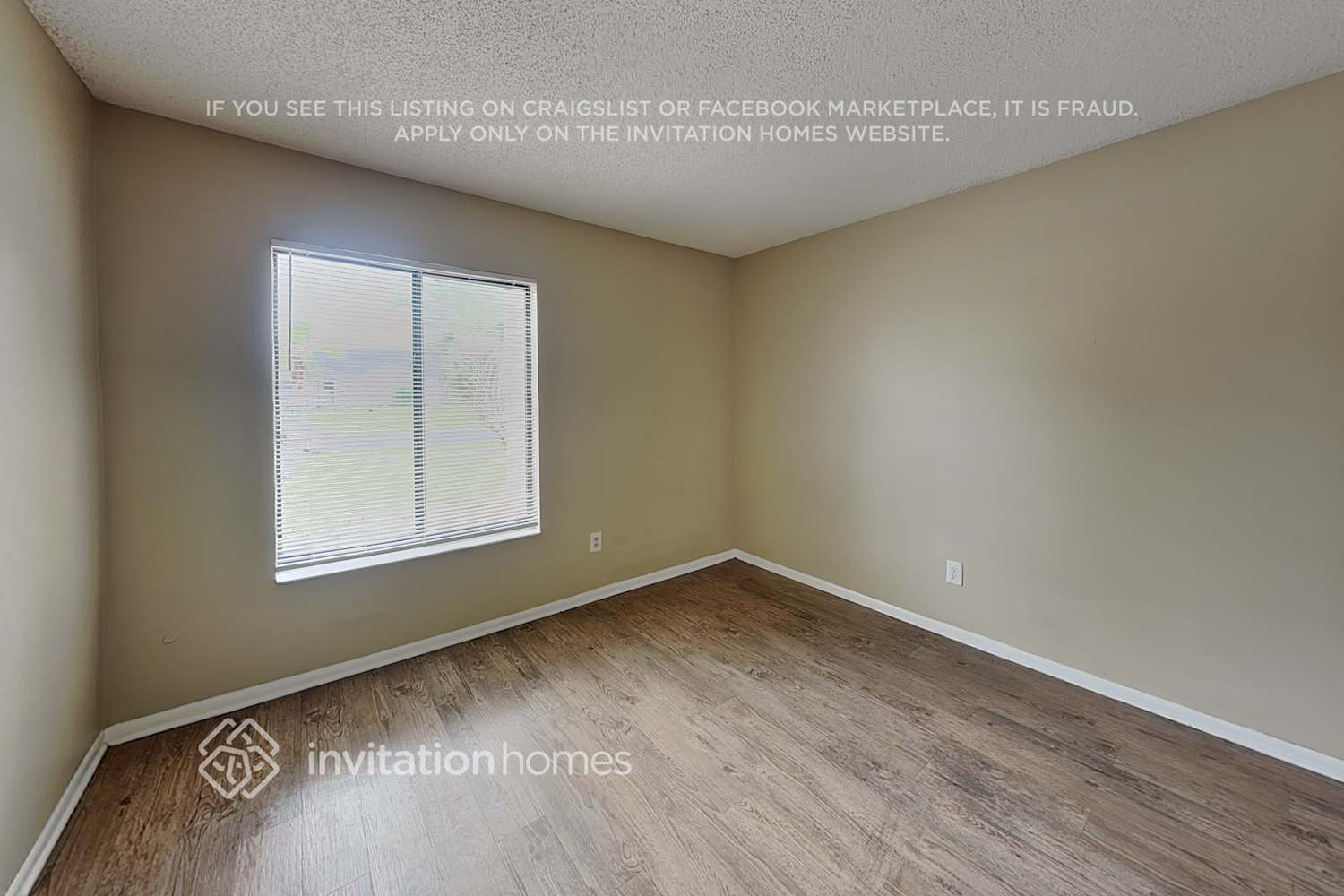 Building Photo - 207 Springview Dr