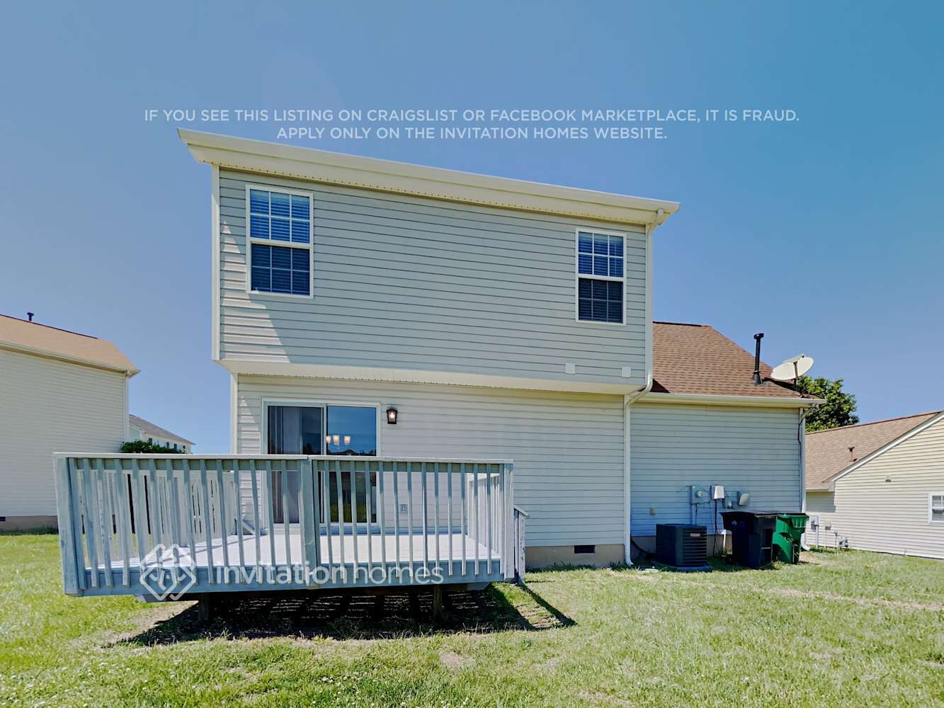 Building Photo - 15249 Pangborn Pl
