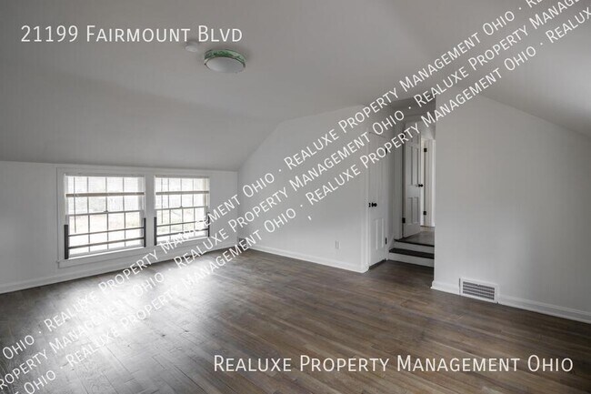 Building Photo - 21199 Fairmount Blvd