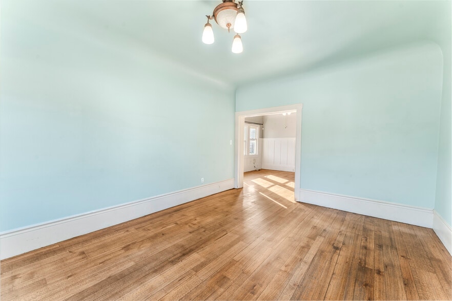 Building Photo - 2903 West St