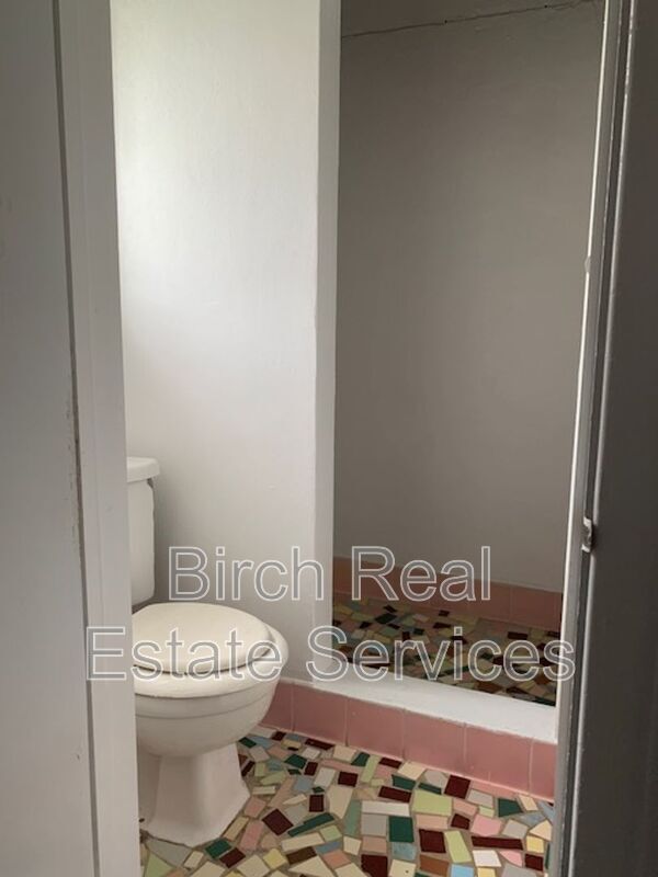 Building Photo - 1406 Lemon St