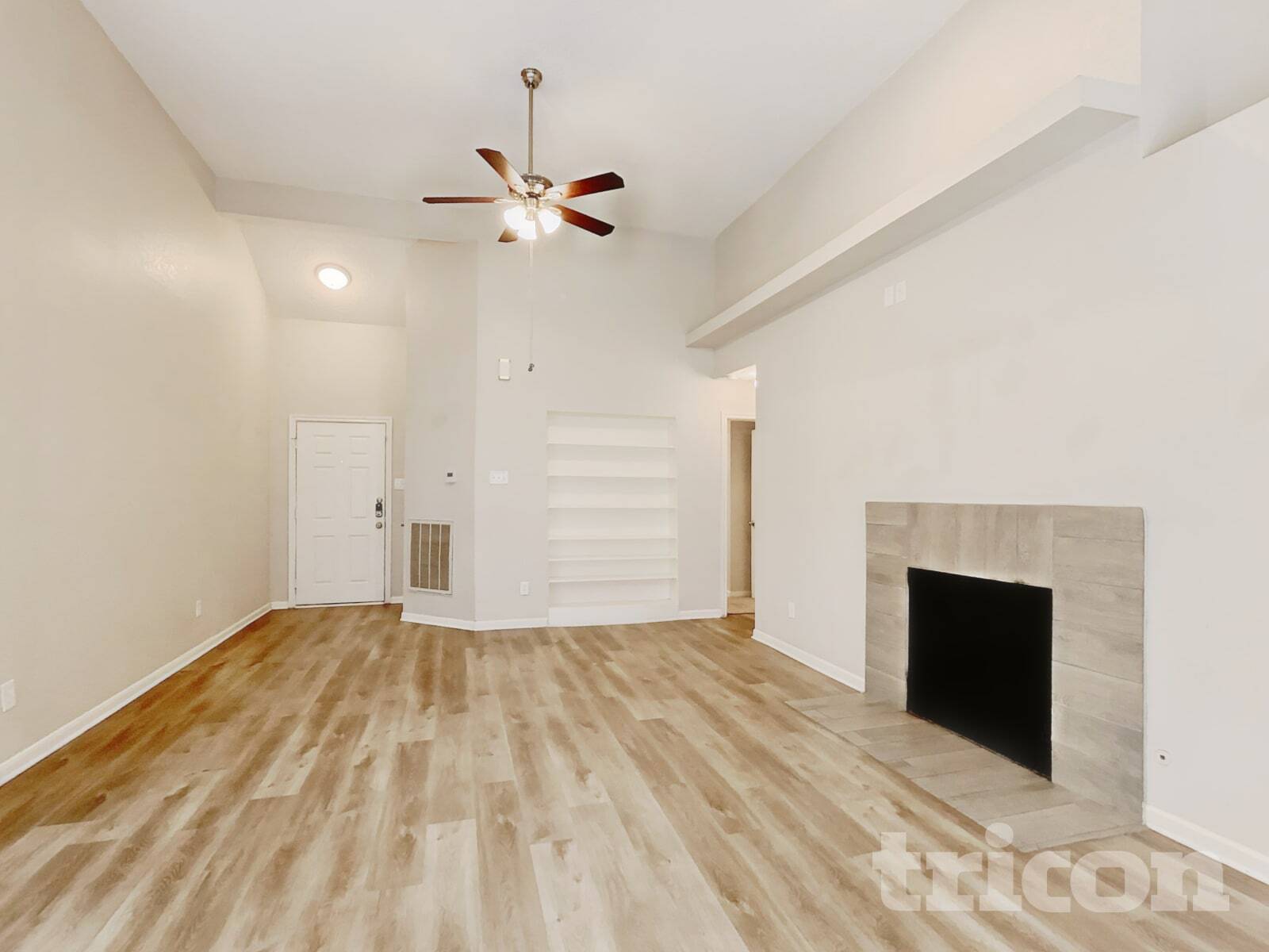 Building Photo - 212 Sunset Dr