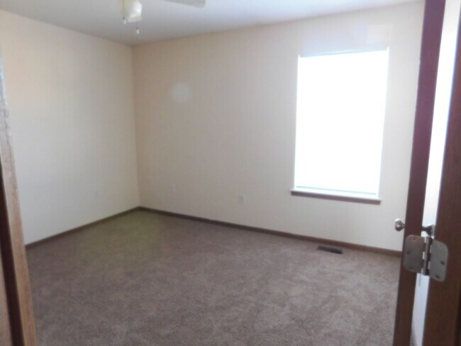 Building Photo - 5801 Canaveral Dr