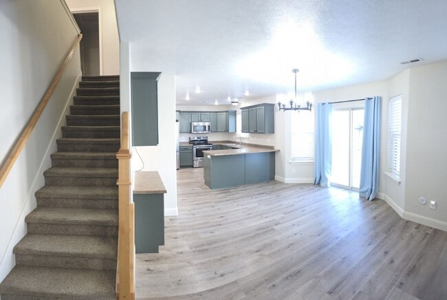 Building Photo - Spacious 4-Bedroom Home in Highly Sought-After Summerfield Community!