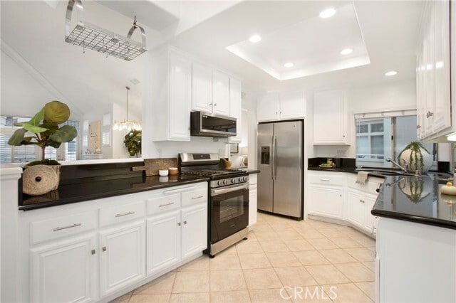 Building Photo - 24 Costa Brava