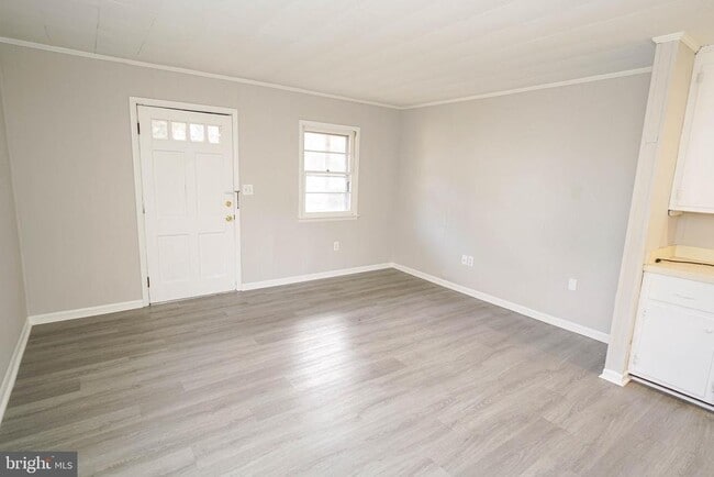 Building Photo - 200 Ironshire St