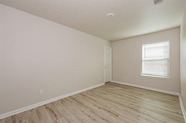 Building Photo - 122 Bluebonnet Dr