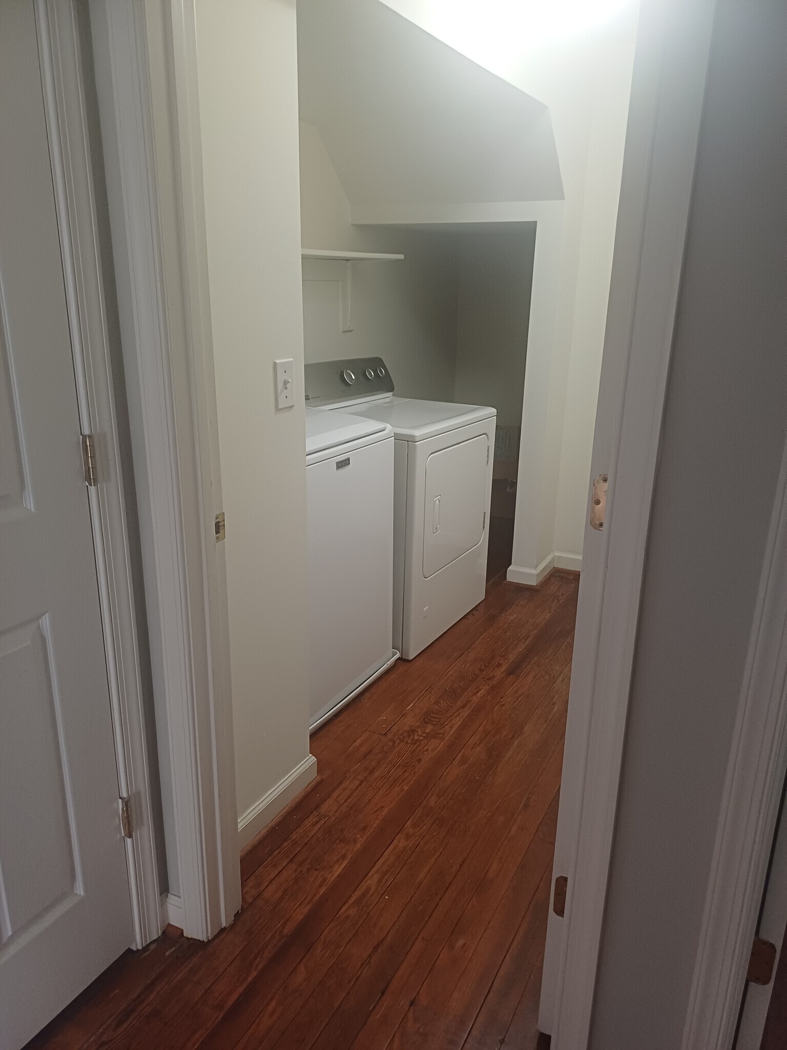 Laundry - 31 Wade Ave