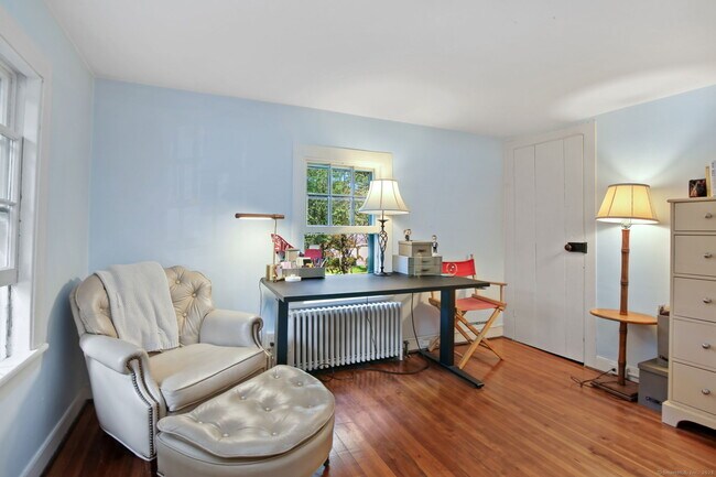 Building Photo - 83 Linden Ave