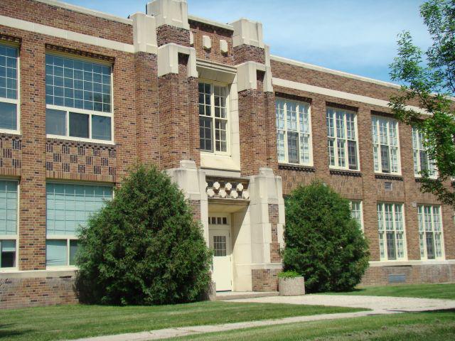 Primary Photo - Alcott Manor