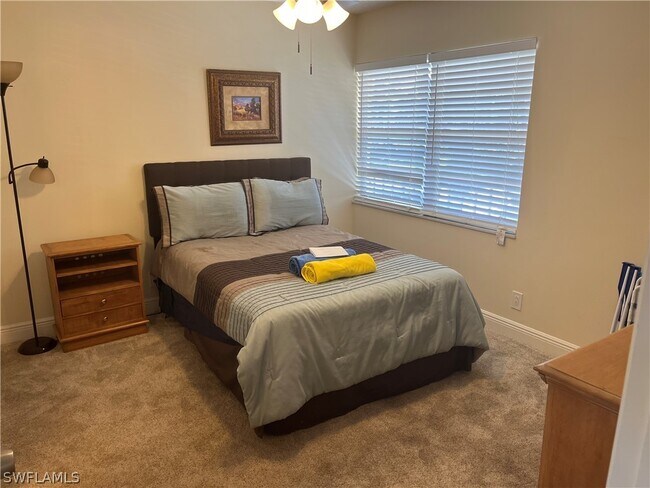 Building Photo - 1085 Forest Lakes Dr