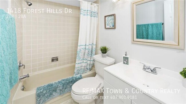 Building Photo - 1418 Forest Hills Dr