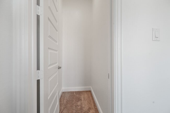 Building Photo - 2060 Terra Rose Dr