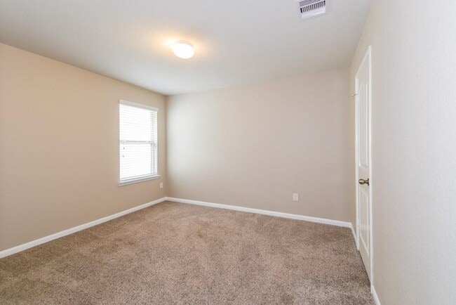 Building Photo - 12115 City Trek Ln