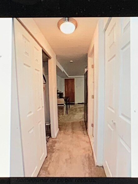 Building Photo - 238 E 11th Ave