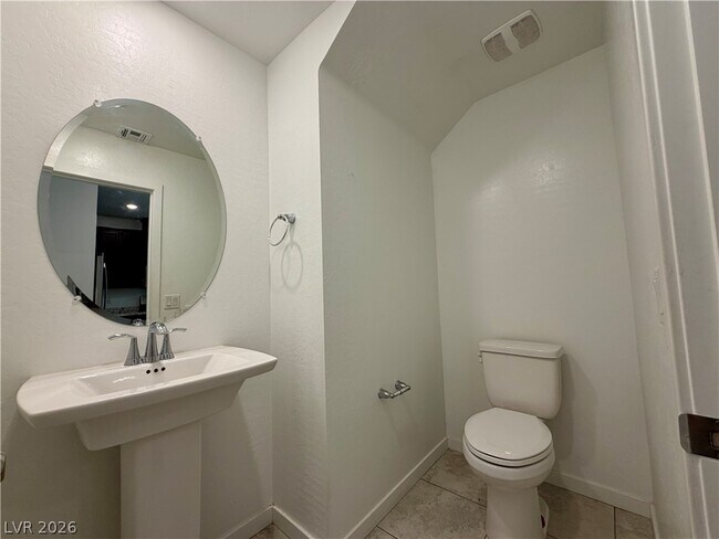 Building Photo - 965 Nevada State Dr