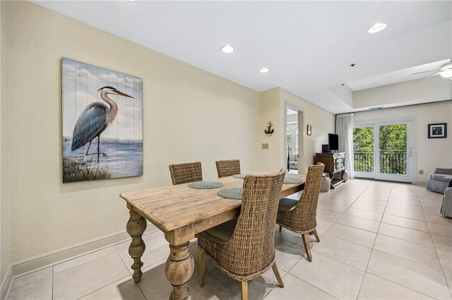 Building Photo - 150 Salt Air Dr