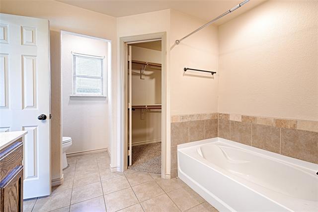 Building Photo - 307 Alene Dr