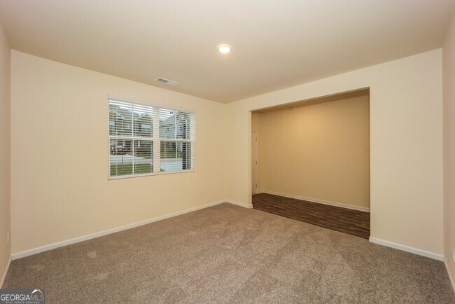 Building Photo - 372 Hamilton Pointe Dr