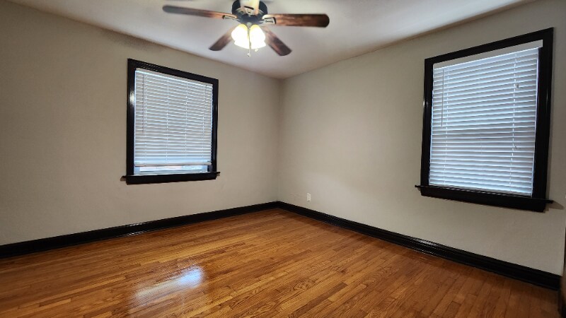 Building Photo - 6202 Nottingham Ave