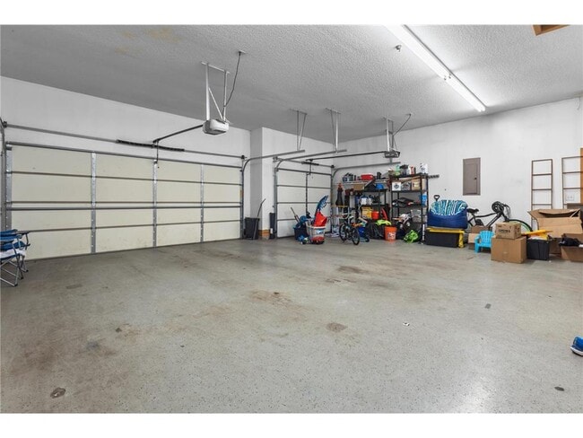 Building Photo - 2704 118th Ct NE